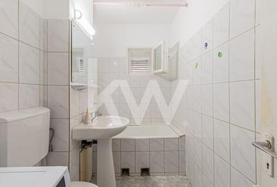 Vanzare apartament cu 3 camere, decomandat - Centrul Civic - 12