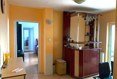 Apartament cu 3 camere decomandat în Central - 7