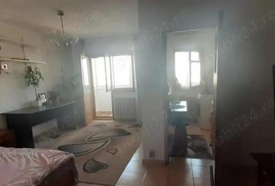 Iancului etaj 7 din 10 decomandat - 7