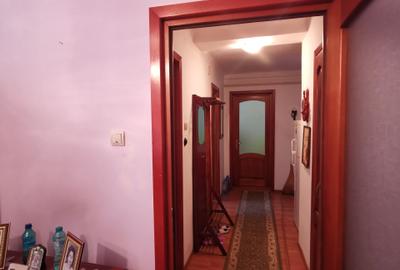 Apartament 3 camere  zona Rapsodia - 13