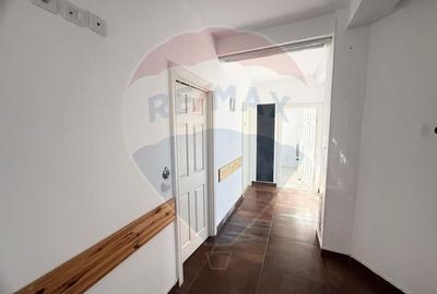 Apartament cu 5 camere semidecomandat în Vest - 3