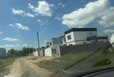 Casă cu 4 camere în Central - 6