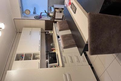 Apartament cu 2 camere decomandat în Precista