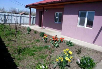 Casă cu 3 camere în Perișoru - 7