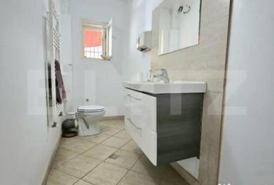 Casă cu 6 camere cu Teren 300 Mp în Central - 5