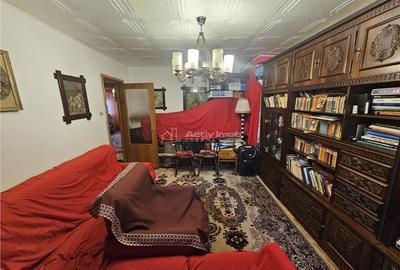 Apartament cu 4 camere decomandat în Micro IV - 6