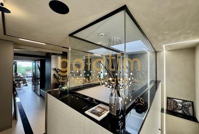 SUPERB/ PENTHOUSE MOBILAT SI UTILAT/ 3 PARCARI/ TERASA 70 mp - 48