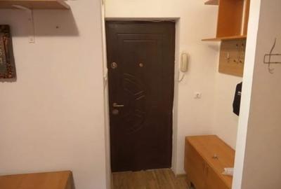 Garsoniera - zona Podu Ros - Gara Internationala. - 7