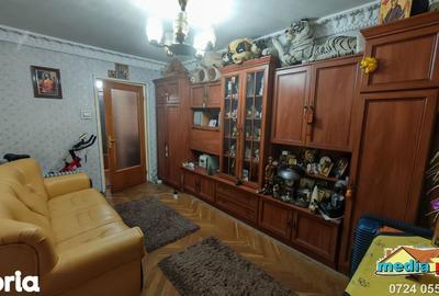 Apartament cu 2 camere în Micro 17 - 2