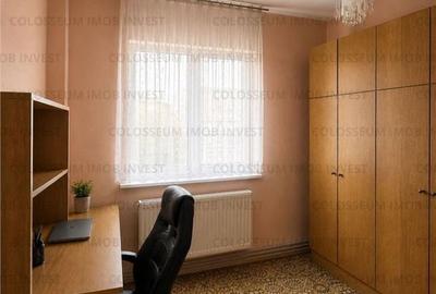 Apartament cu 3 camere decomandat în Astra - 5