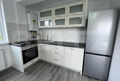 Apartament cu 3 camere semidecomandat, mobilat în Florești - 10