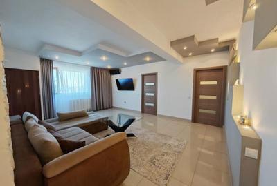 Apartament cu 3 camere în Central - 3