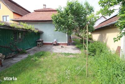 Casă cu 2 camere cu Teren 1058 Mp în Central - 8