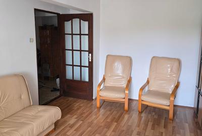 Apartament cu 2 camere decomandat în Central - 1