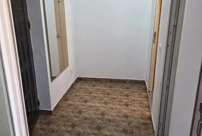 Garsonieră decomandată în Gării - 5