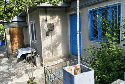 Casă cu 3 camere în Central