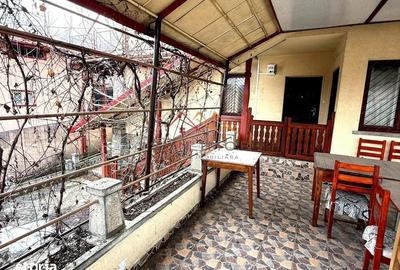 Casă cu 7 camere cu Teren 604 Mp în Poiana - 10