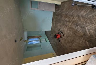 Apartament cu 2 camere nedecomandat în Republicii - 1