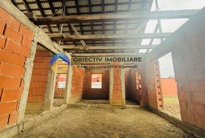 Casa la ro?u-construc?ie solida din caramida Dumb - 2