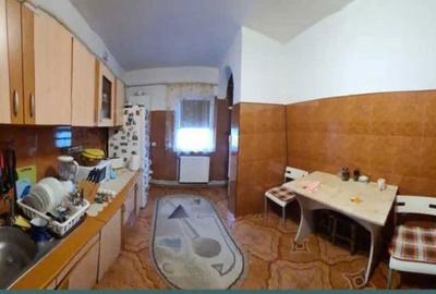 Apartament cu 3 camere decomandat în Central - 5