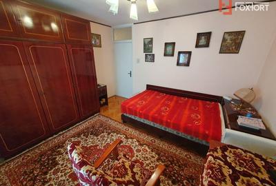 Apartament cu 3 camere decomandat în Vlădeasa - 6