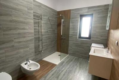 Apartament cu 3 camere decomandat în Exterior Vest - 4