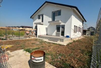 Duplex mobilat/utilat  -  3 camere  -  2 bai  -  incalzire in pardoseala - 2