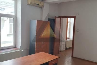 Oportunitate rara: bijuterie arhitecturala in centrul Capitalei Oportunitate rara: bijuterie arhitecturala in centrul Capitalei - 10