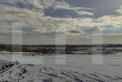 Teren de 8633 mp, în Central - 3