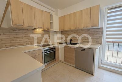 Apartament de vanzare 3 camere parcare la etajul 1 Selimbar - 9