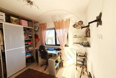 Casă cu 4 camere cu Teren 347 Mp în Samurcași - 3