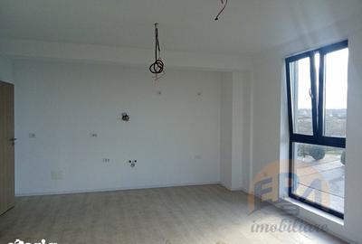Apartament cu 2 camere decomandat în Sânmartin - 3