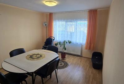 Apartament cu 3 camere în Central - 12
