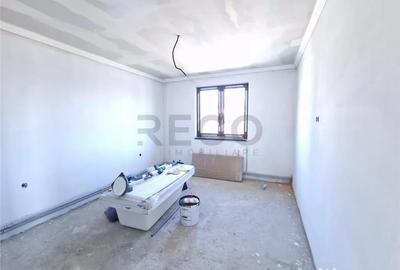 Casă cu 3 camere cu Teren 350 Mp în Borș - 14