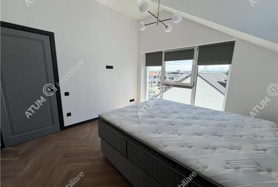 Apartament cu 3 camere decomandat în Turnișor - 2