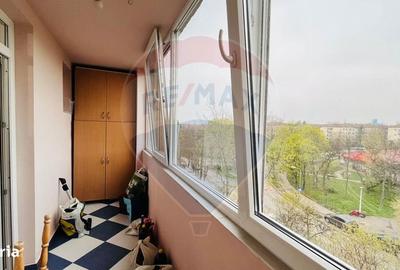 Apartament cu 3 camere semidecomandat, mobilat în Rogerius - 16