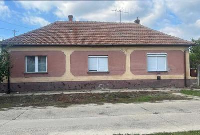 Casă cu 3 camere în Central - 8
