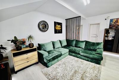 Apartament cu 3 camere decomandat, mobilat în Tractorul