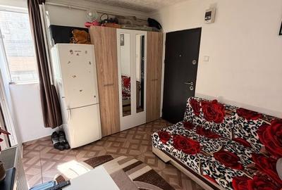 Garsonieră, mobilată în Eroii Revoluției