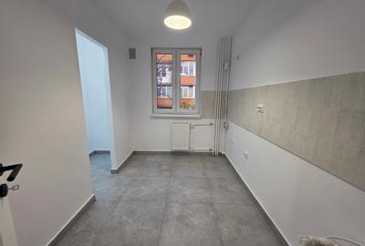Trapezului, 5 minute metrou 1 Decembrie 1918, pe Armenis, renovat 2025 - 10