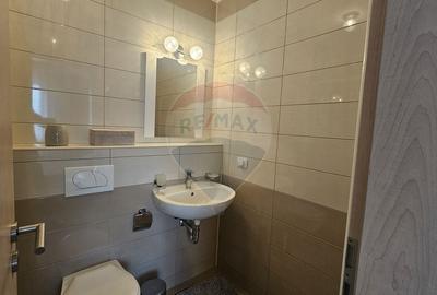Apartament cu 3 camere decomandat, mobilat în Tractorul - 7