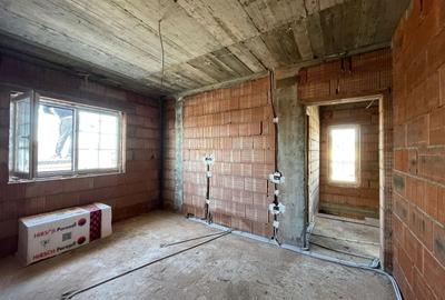 Duplex cu 3 camere cu Canalizare în Moșnița Nouă - 5