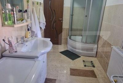 Casa 6 camere , se doreste si schimb cu apt+dif - Poiana Marului - 19