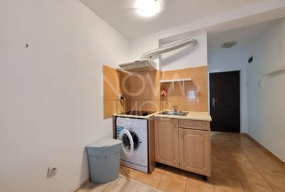 Garsoniera renovata zona Stefan cel Mare Etaj 3/7 - 4