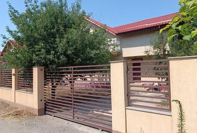 Casa individuala - 6 Camere - 213 mp utili - 561 mp teren - Sos. Oltenitei DN 4 - 2