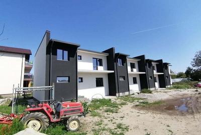 Casă cu 4 camere cu Teren 180 Mp în 1 Decembrie - 8