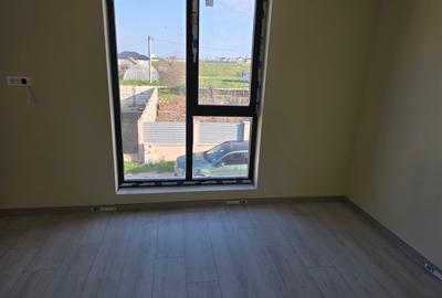 Duplex cu 4 camere cu Teren 210 Mp în Lazu - 16