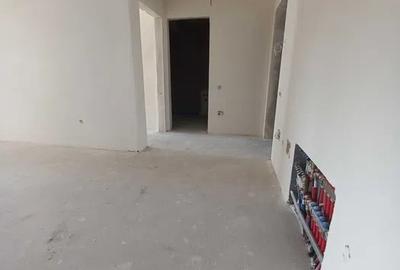 Apartament cu 2 camere, 47 mp, balcon, zona Eroilor - 2