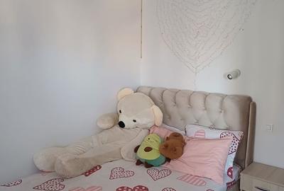 Apartament cu 3 camere decomandat, mobilat în Central - 1