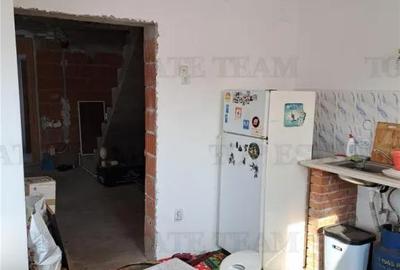 Casă cu 6 camere cu Canalizare în Dragomirești-Vale - 5